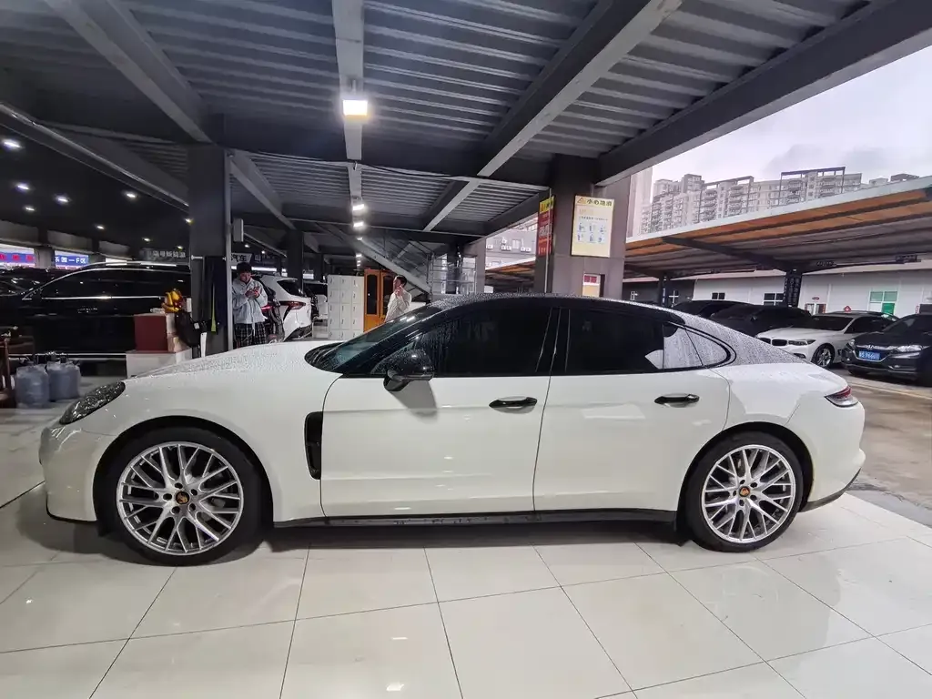 Porsche Panamera 2022 из CN, фото 4