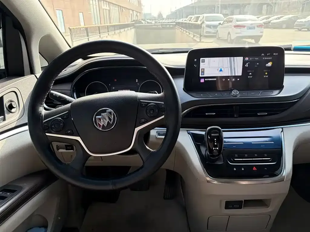 Buick GL8 2024 из CN, фото 4