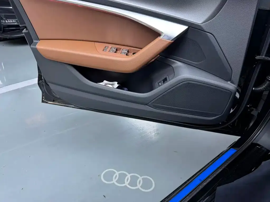 Audi A6L — фото 3