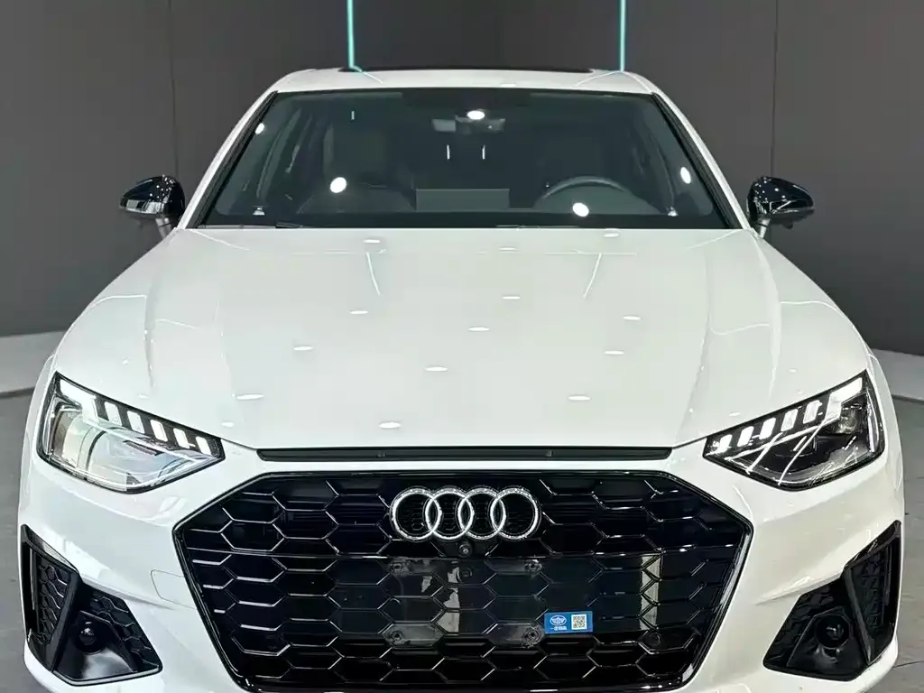 Audi A4L 2024 из CN, фото 2