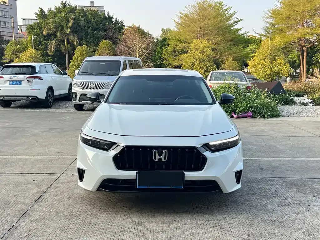Honda Inspire 2024 из CN, фото 8