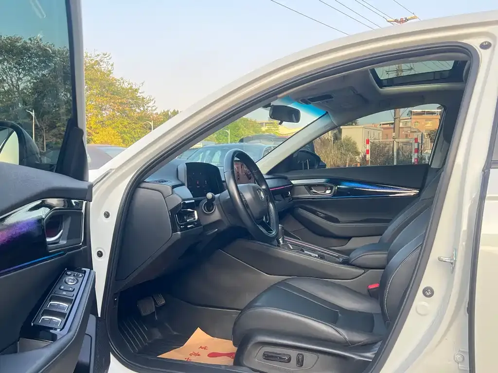 Honda Inspire 2024 из CN, фото 4