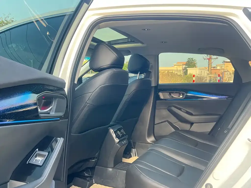 Honda Inspire 2024 из CN, фото 2