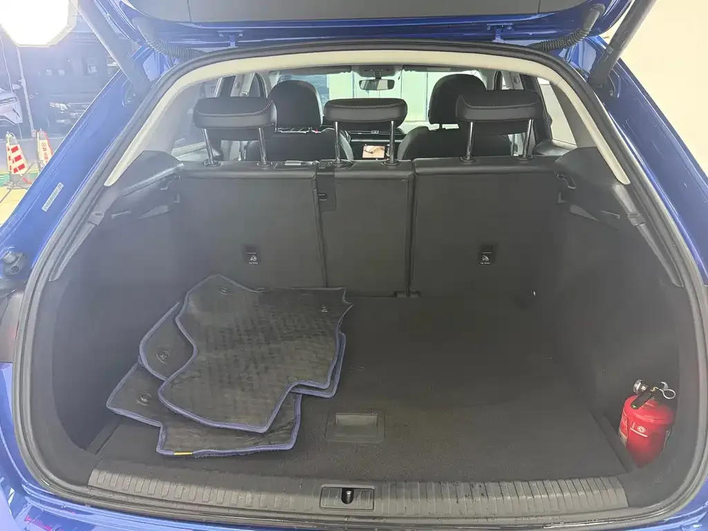 Audi Q3 2021 из CN, фото 9
