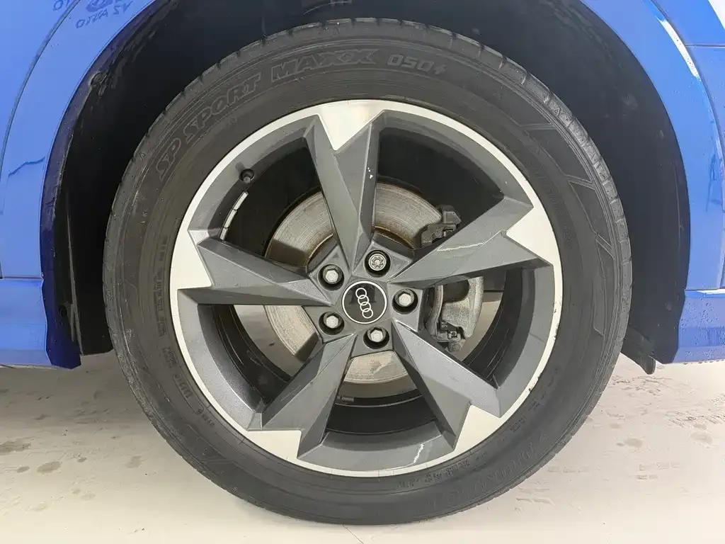 Audi Q3 2021 из CN, фото 3