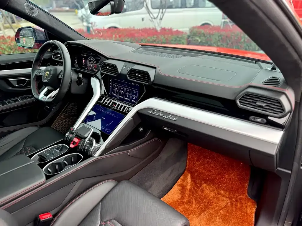 Lamborghini Urus 2021 из CN, фото 5