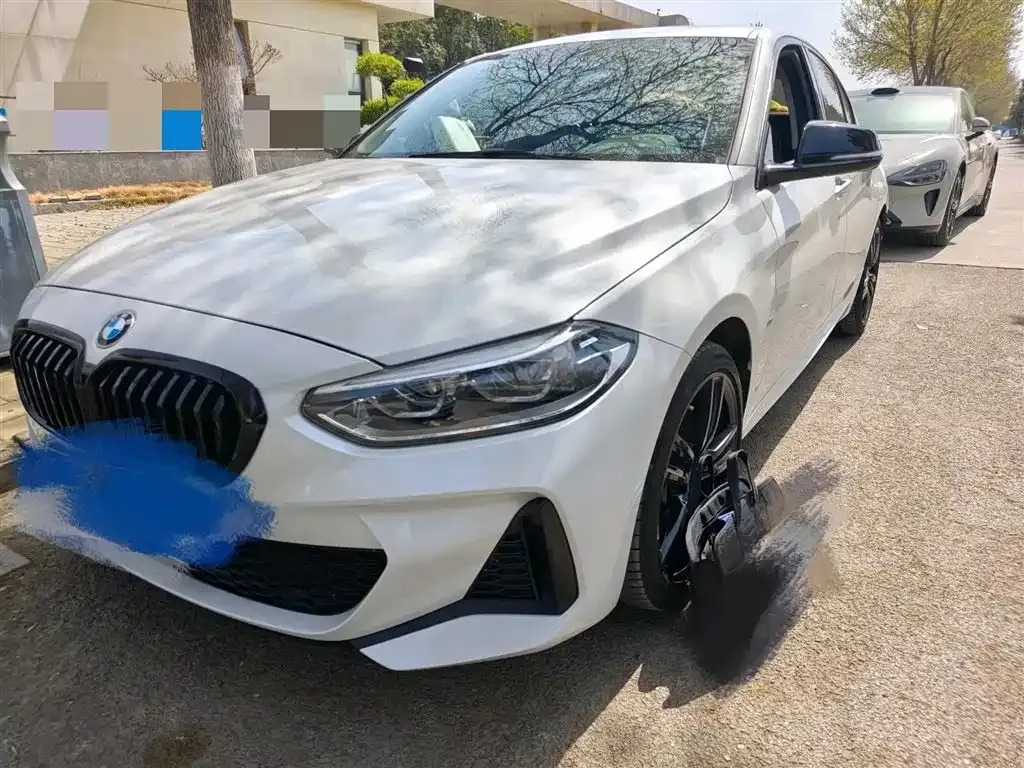 BMW 1 Series — фото 1