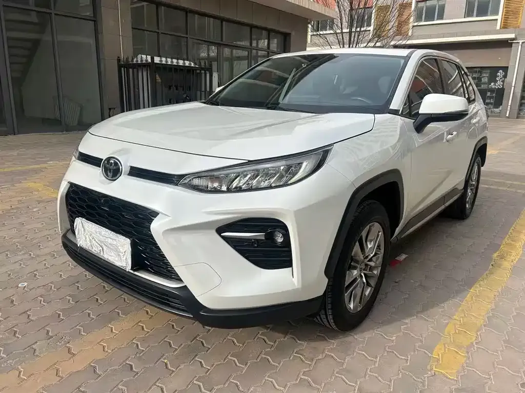 Toyota Wildlander 2023 из CN, фото 1