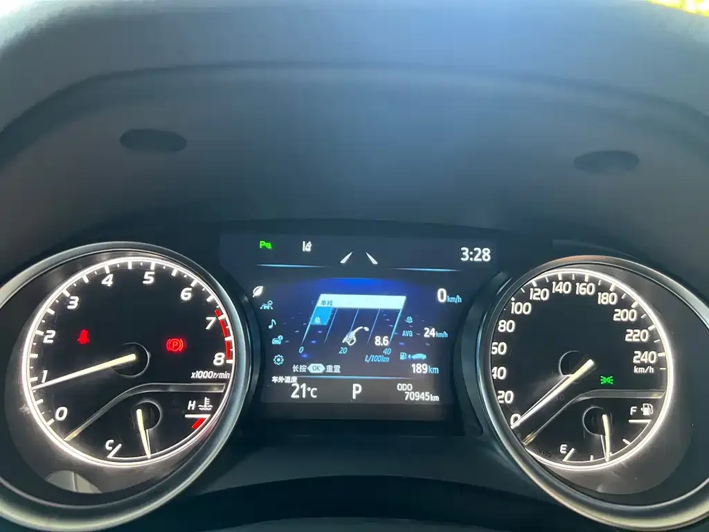 Toyota Camry 2022 из CN, фото 3