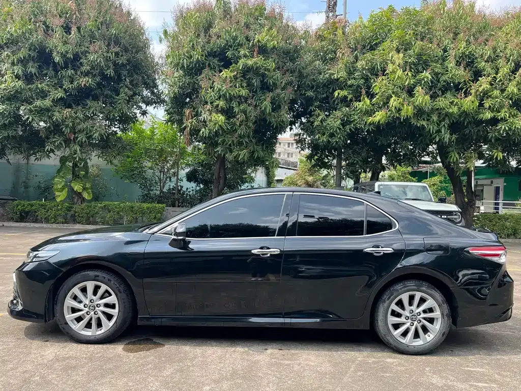 Toyota Camry 2022 из CN, фото 10