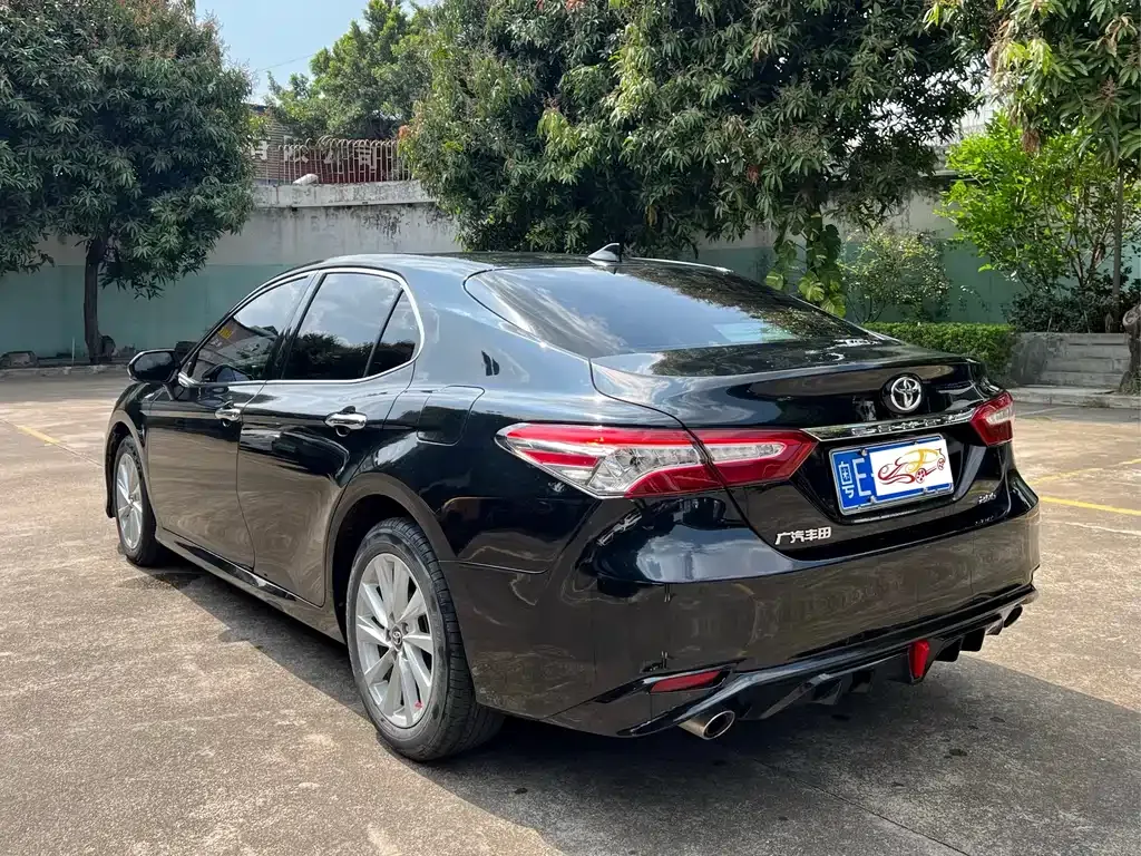 Toyota Camry 2022 из CN, фото 5
