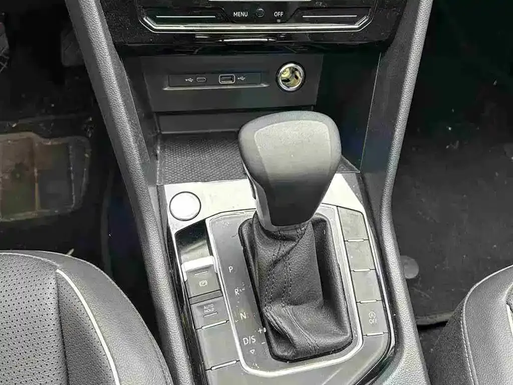 Volkswagen Tiguan L 2023 из CN, фото 6
