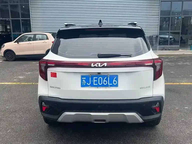 Kia Seltos 2023 из CN, фото 3