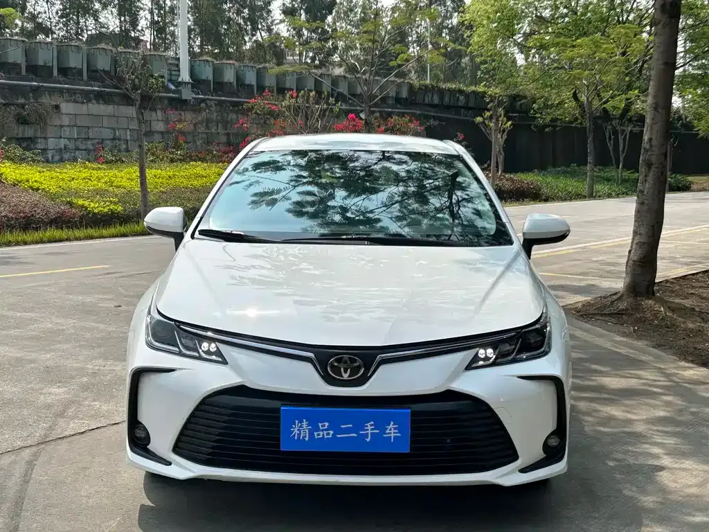 Toyota Corolla 2022 из CN, фото 8
