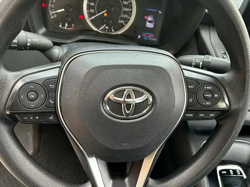 Toyota Corolla 2022 из CN, фото 9