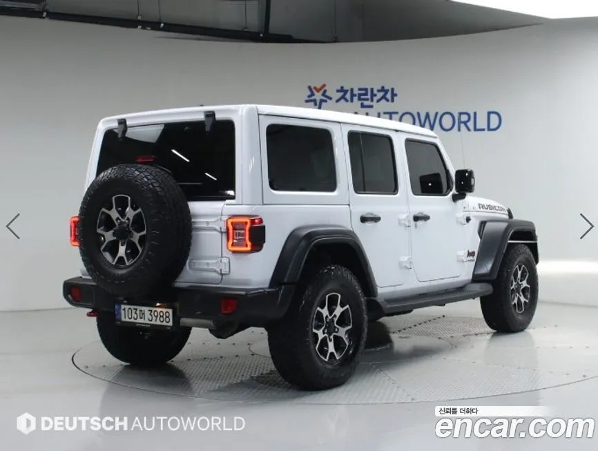 Jeep Wrangler — фото 3