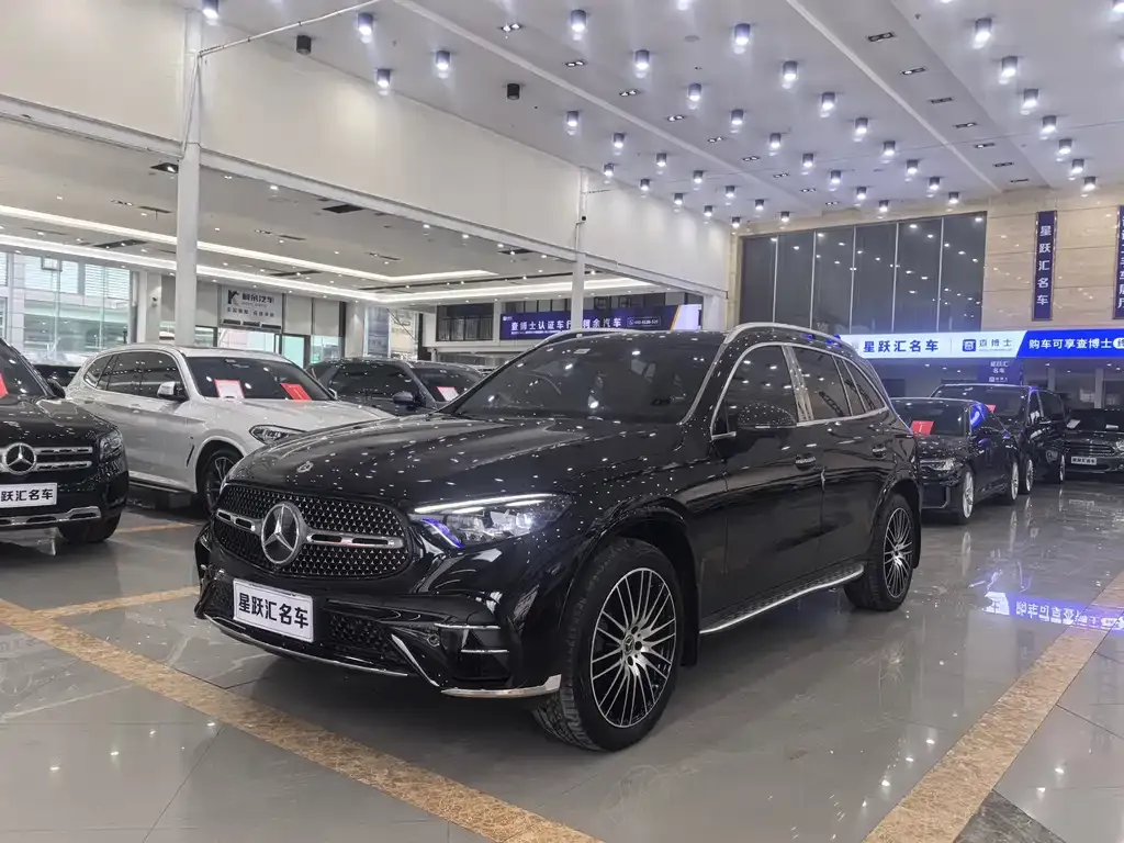 Mercedes-Benz GLC — фото 1