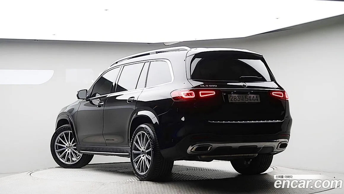 Mercedes-Benz GLS-Class — фото 9