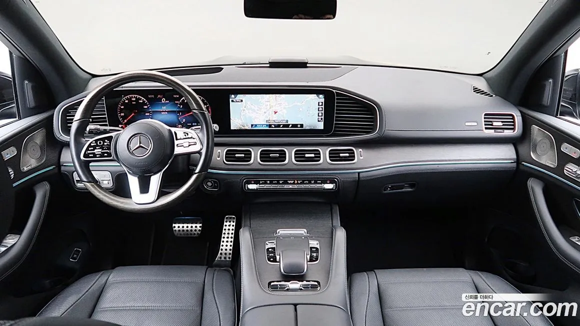 Mercedes-Benz GLS-Class — фото 10