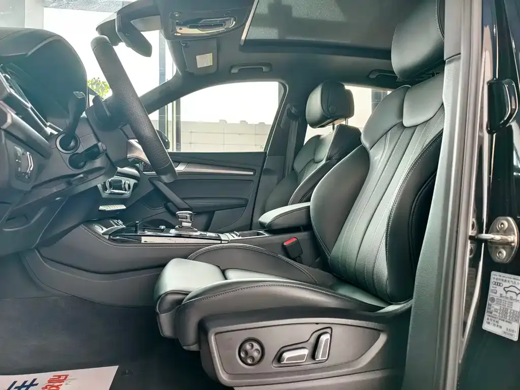 Audi Q5L 2025 из CN, фото 10
