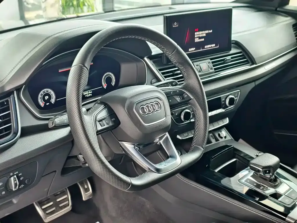 Audi Q5L 2025 из CN, фото 5