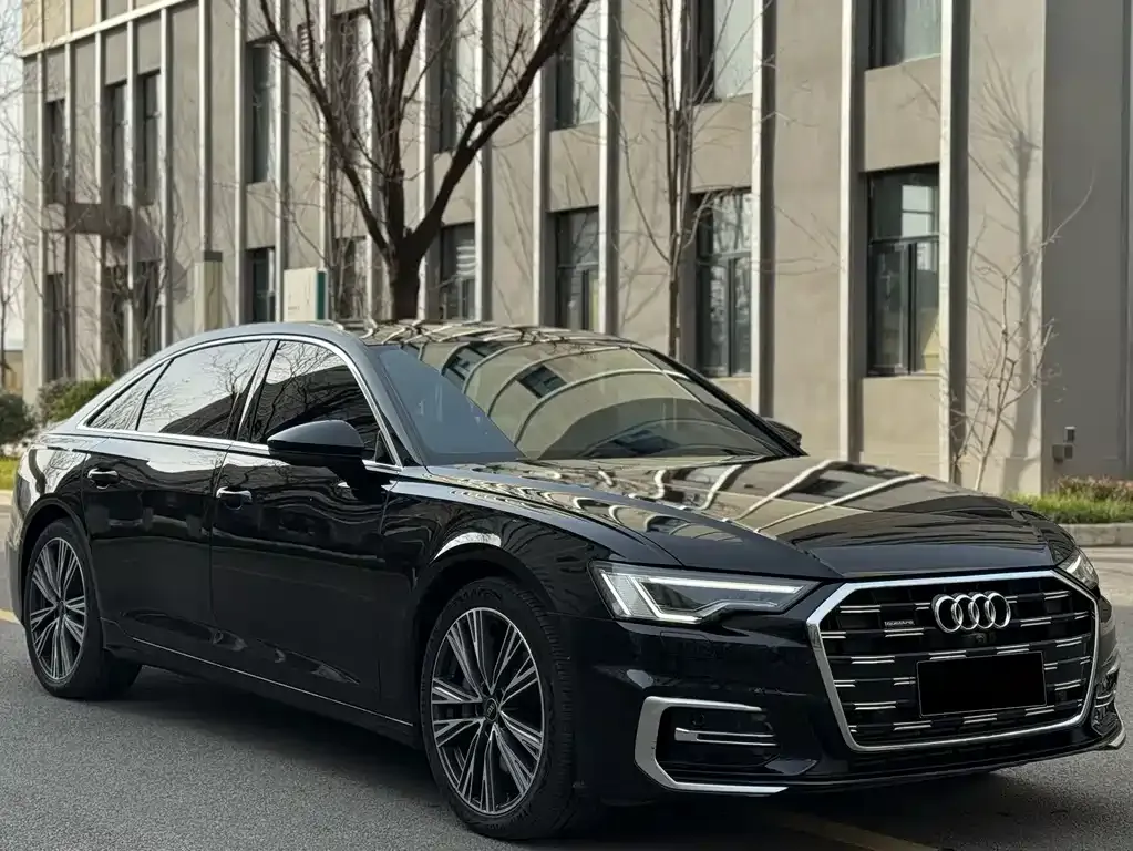 Audi A6L — фото 7