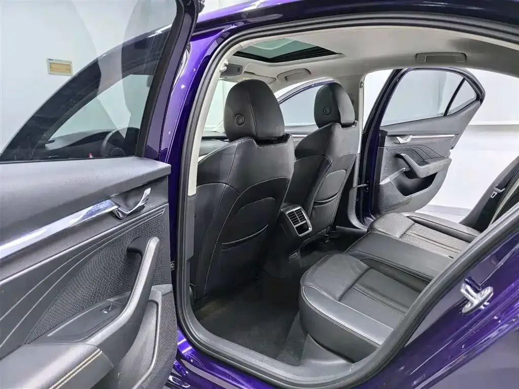 Skoda Octavia — фото 4