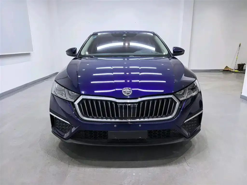 Skoda Octavia — фото 7