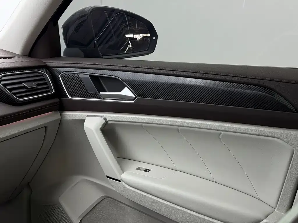 Volkswagen Tayron 2022 из CN, фото 8