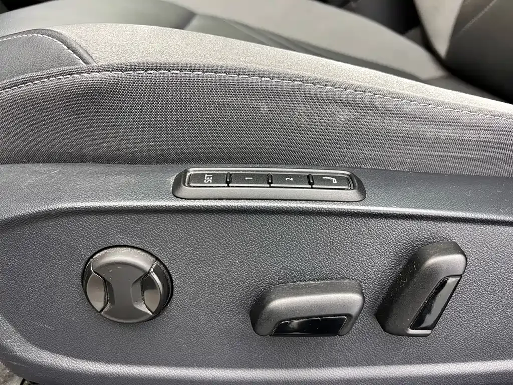 Volkswagen ID.4 Crozz — фото 10