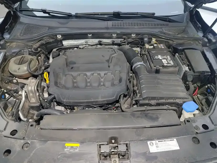 Volkswagen Passat — фото 8