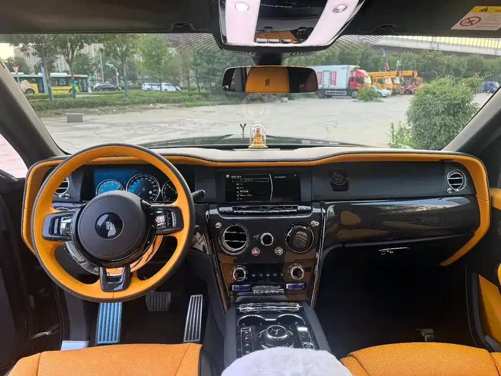 Rolls-Royce Cullinan 2021 из CN, фото 10