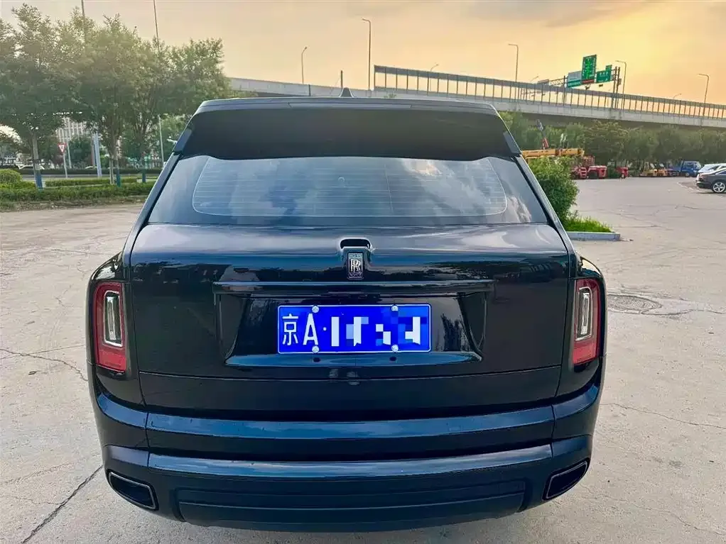 Rolls-Royce Cullinan 2021 из CN, фото 2