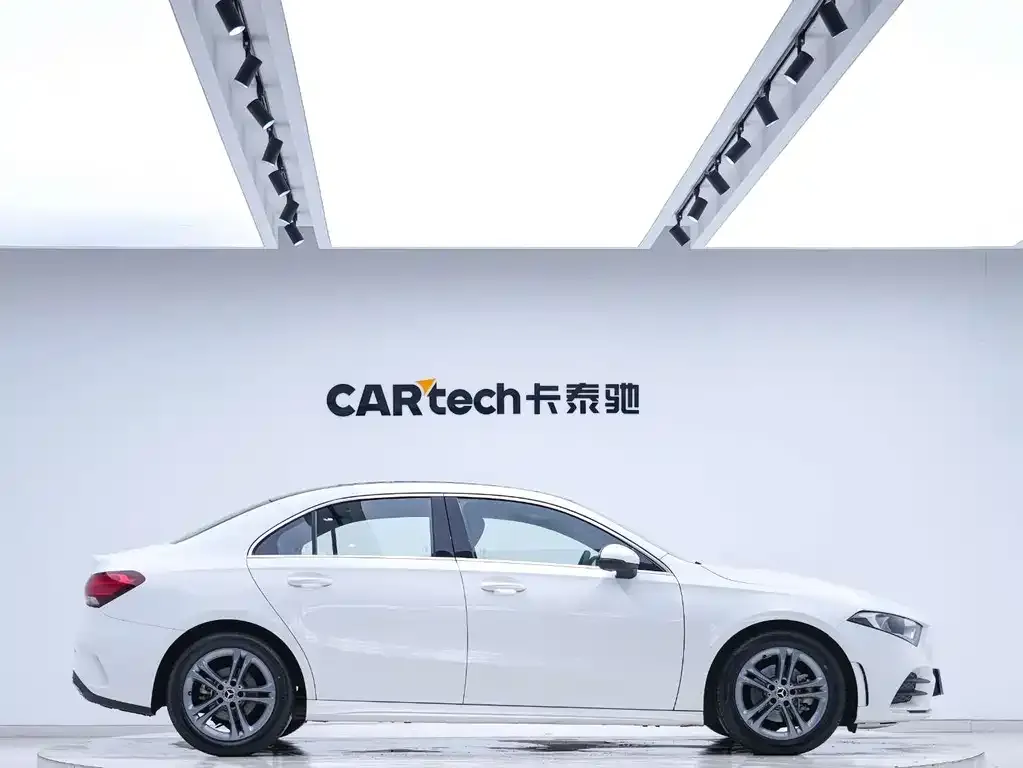 Mercedes-Benz A-Class 2021 из CN, фото 2