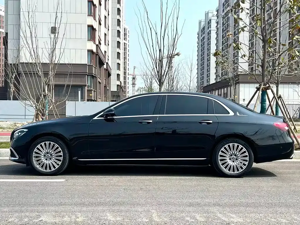 Mercedes-Benz E-Class 2023 из CN, фото 10
