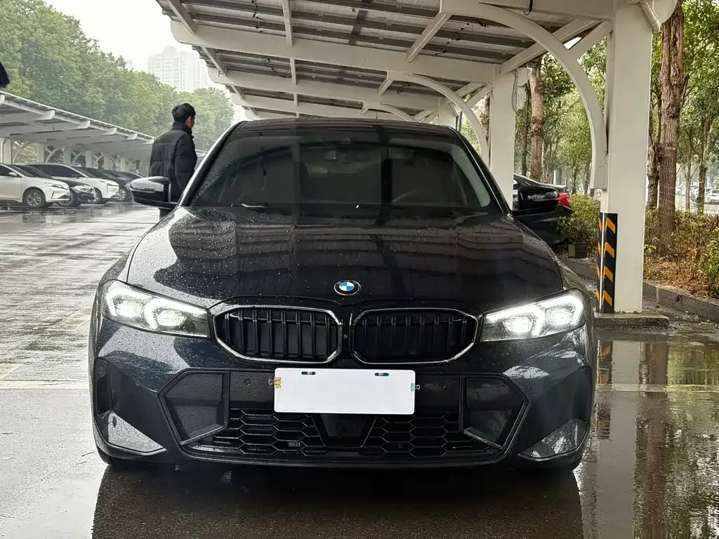 BMW 3 Series 2025 из CN, фото 1