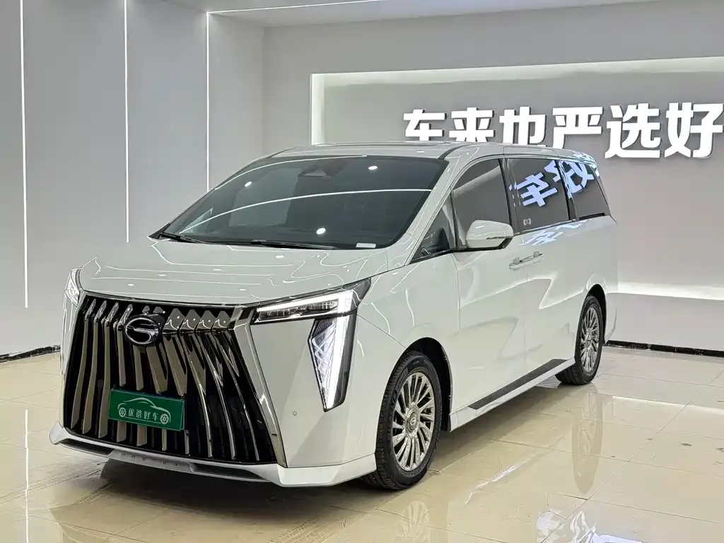 GAC Motor Trumpchi M8 — фото 1