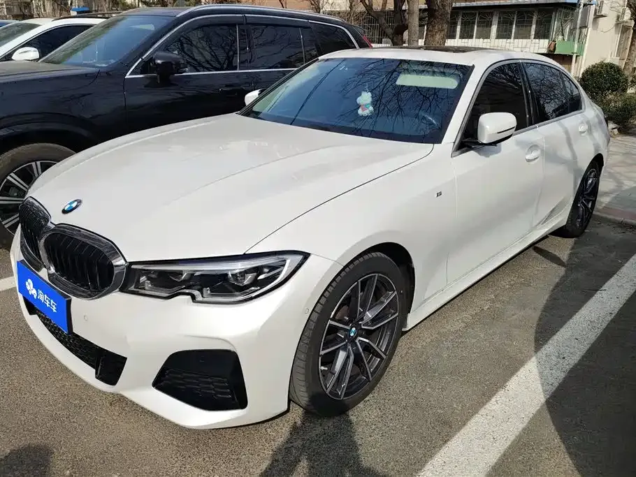 BMW 3 Series — фото 1