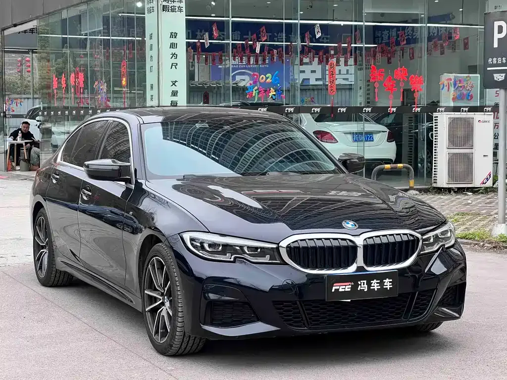 BMW 3 Series — фото 1