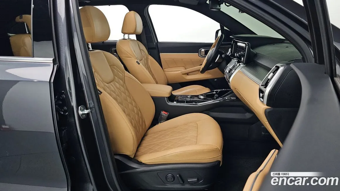 Kia Sorento — фото 7