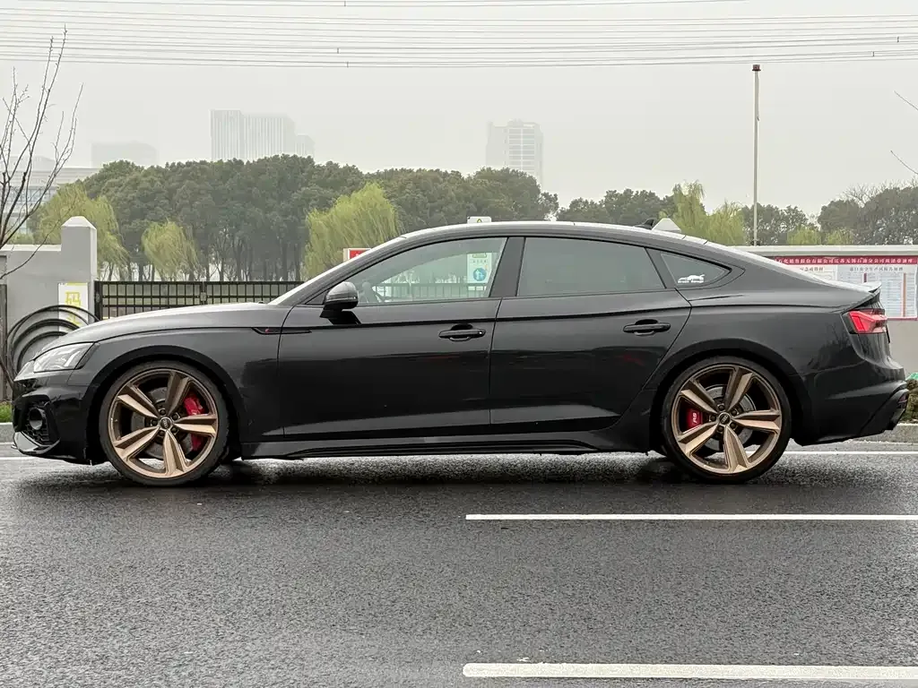 Audi RS 5 — фото 5