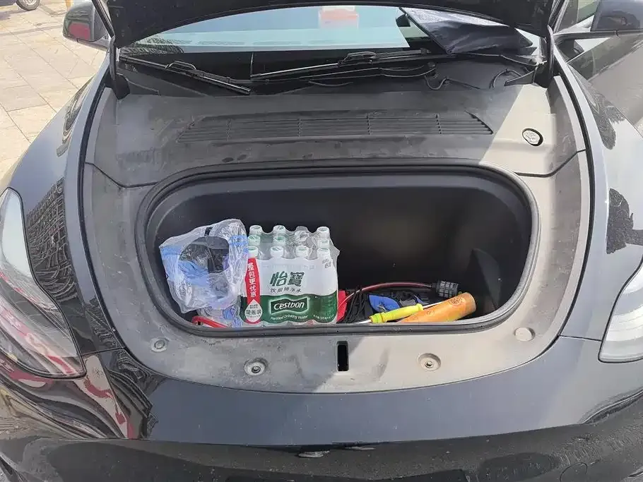 Tesla Model Y 2022 из CN, фото 9