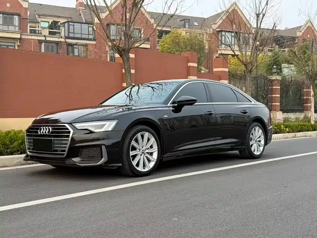 Audi A6L 2021 из CN, фото 1