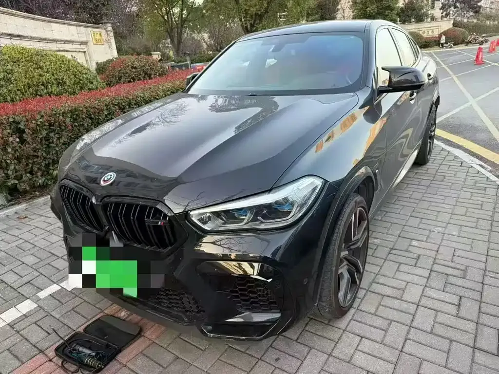 BMW X6 M