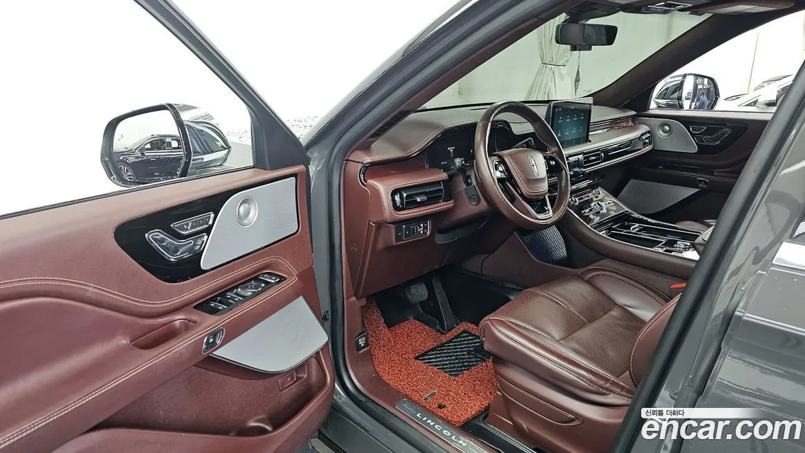 Lincoln Aviator 2021 из KR, фото 8