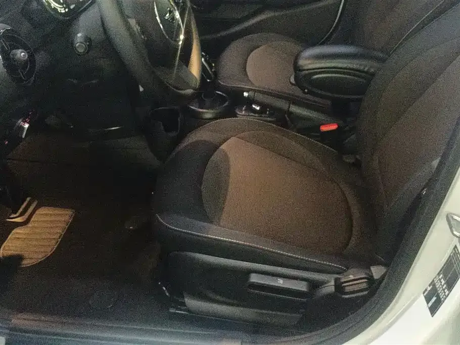 MINI Cooper (3-door) 2024 из CN, фото 5