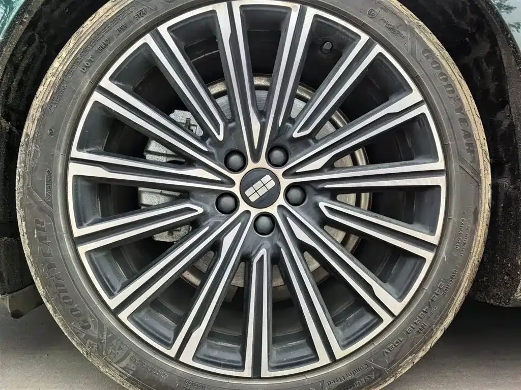 Geely Galaxy Xingyao 8 2025 из CN, фото 9