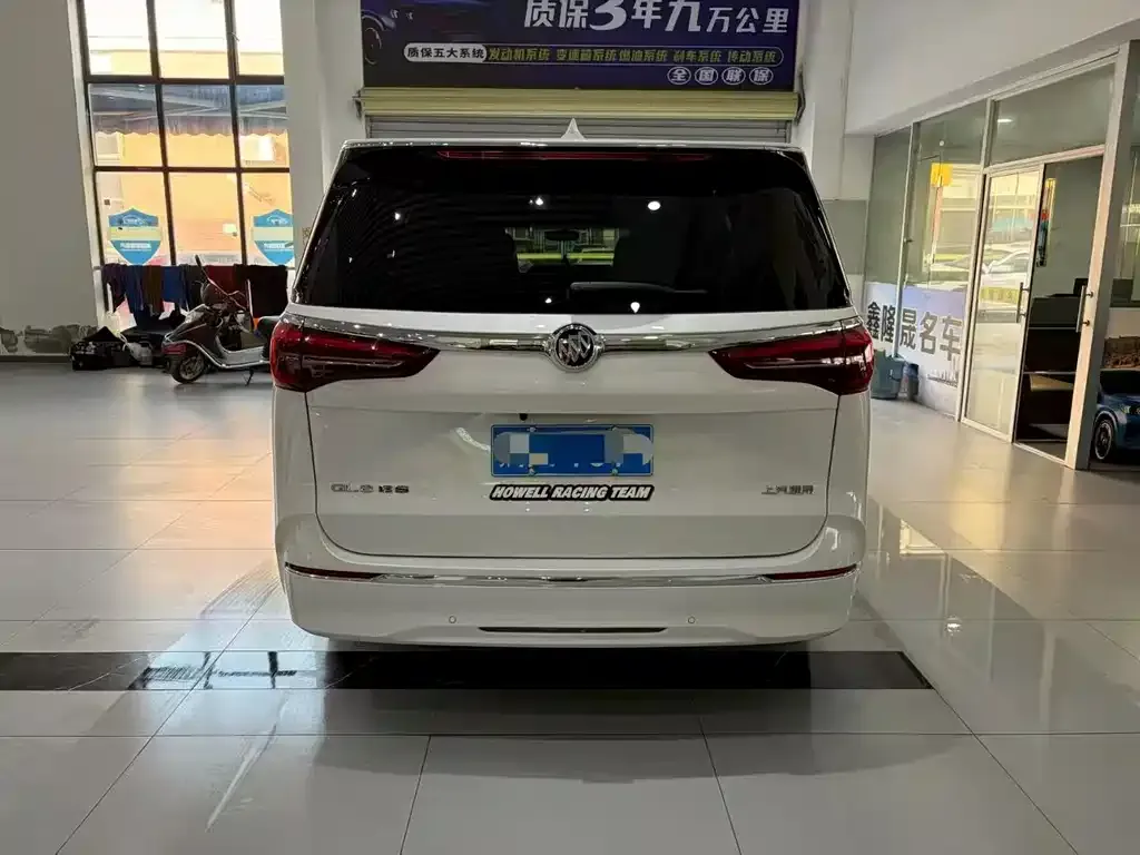 Buick GL8 2023 из CN, фото 6