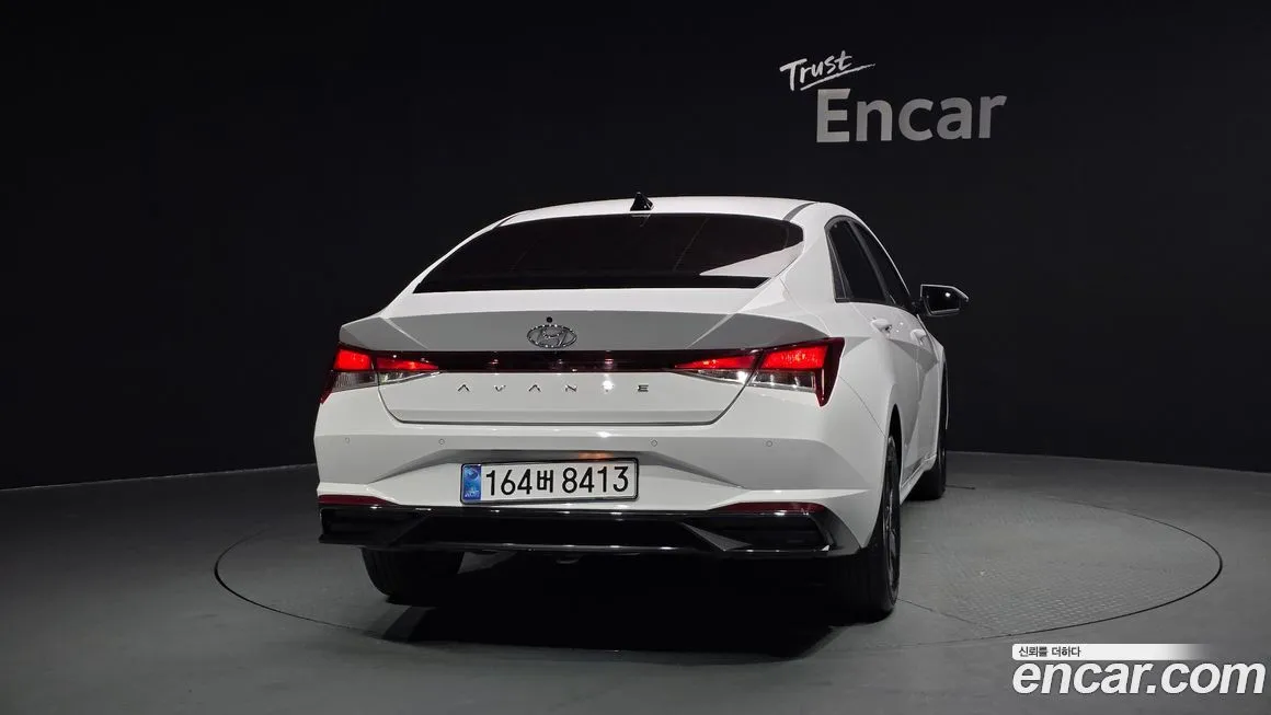 Hyundai AVANTE — фото 9