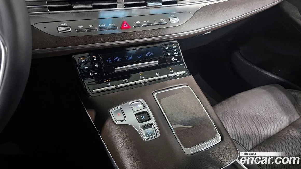 Hyundai Grandeur 2021 из KR, фото 2